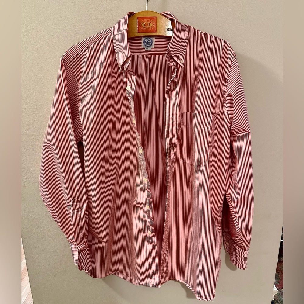 Men’s red and white striped dress shirt from The Andover Shop size 15.5 34